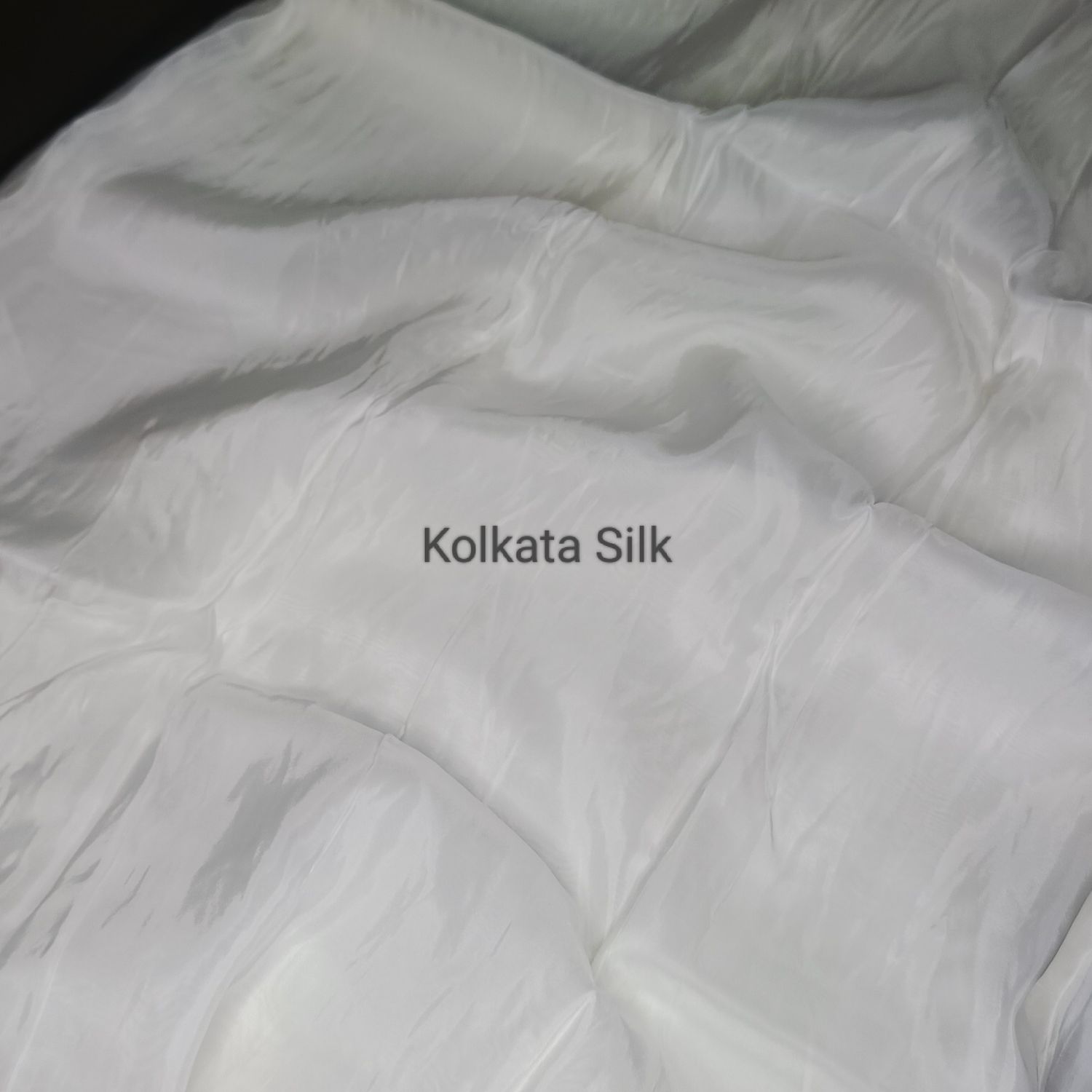 <b>KOLKATA SILK</b>