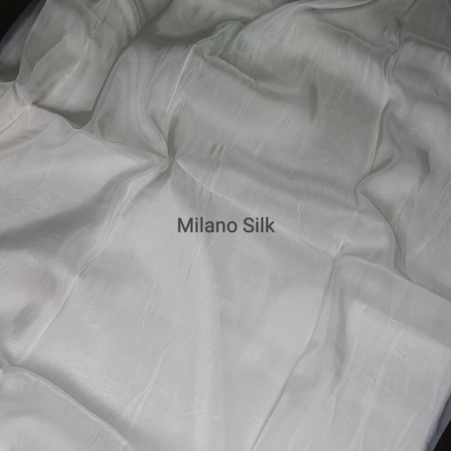 <b>MILANO SILK</b>
