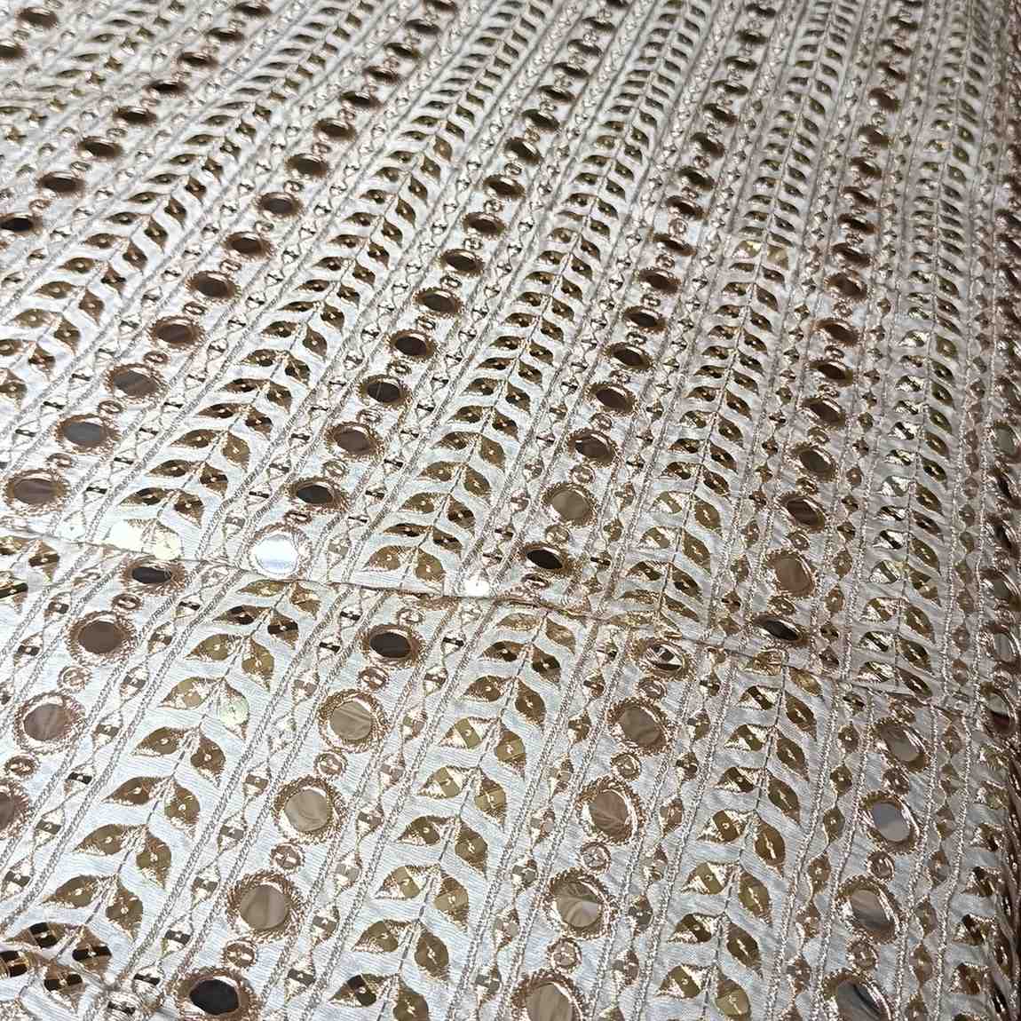 <b>MIRROR WORK RAWSILK DSG.1918</b>