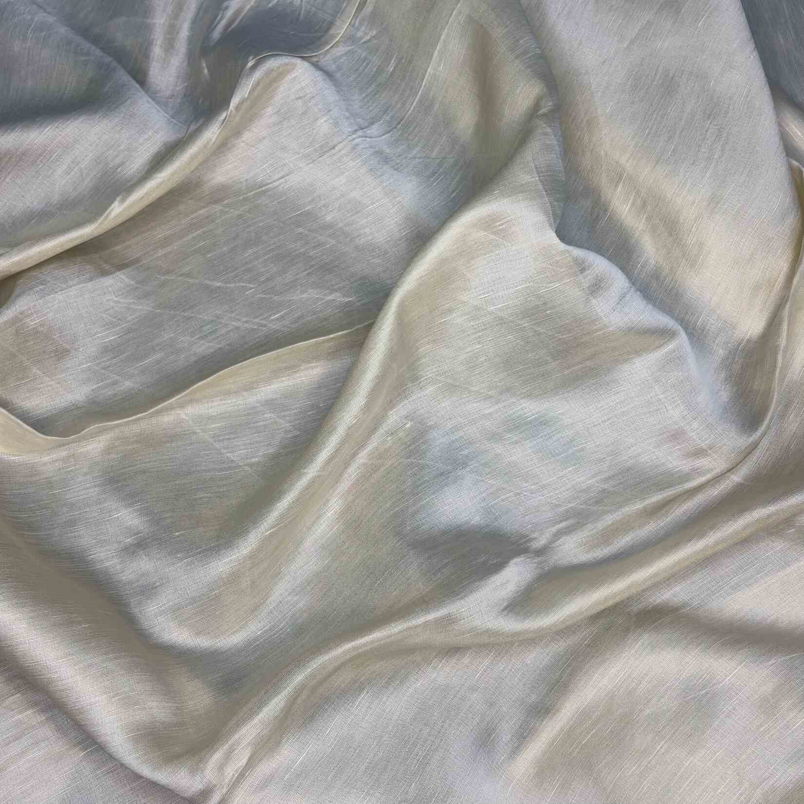 <b>LINEN SATIN TISSUE</b>