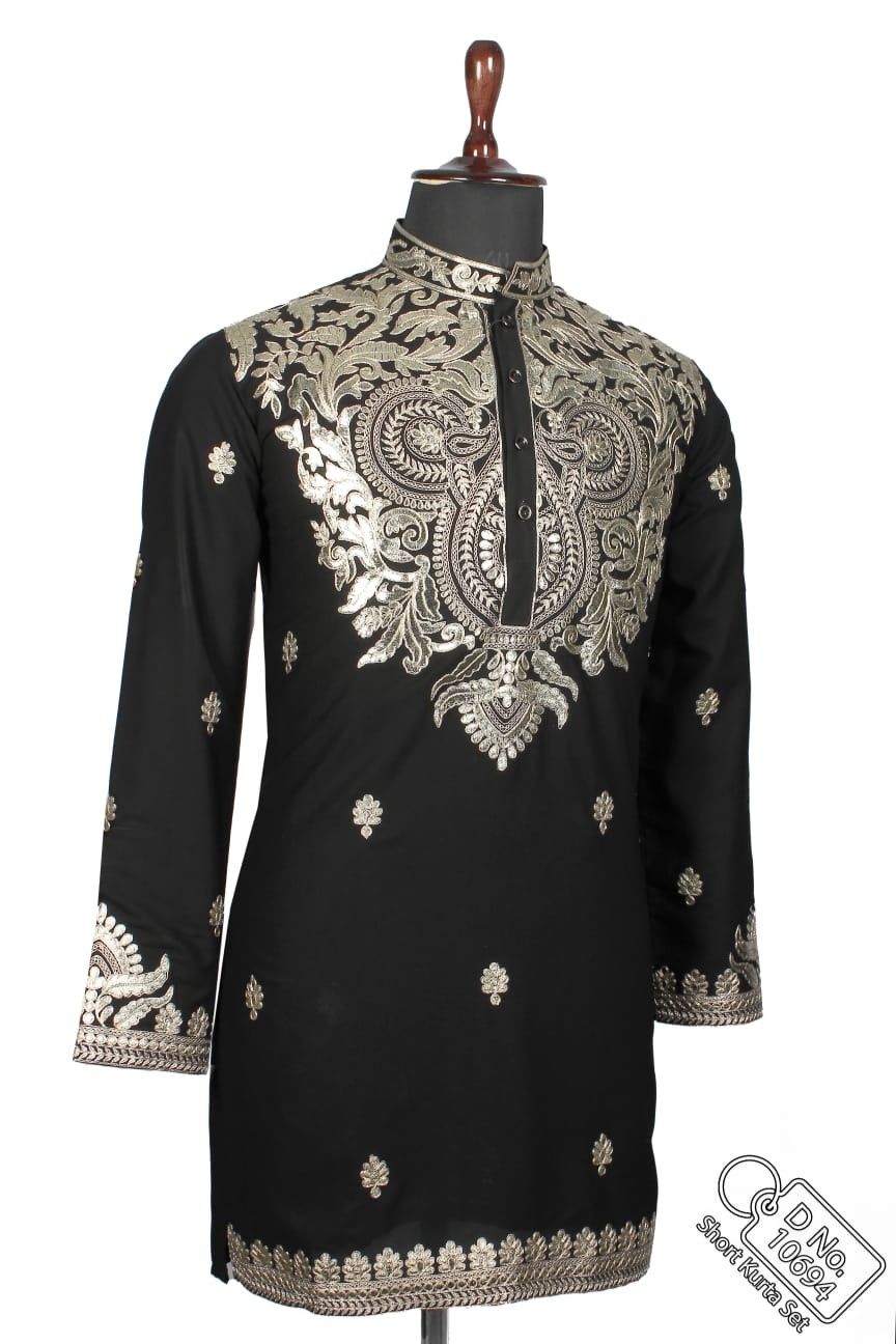 <b>KURTA SET 10694</b>