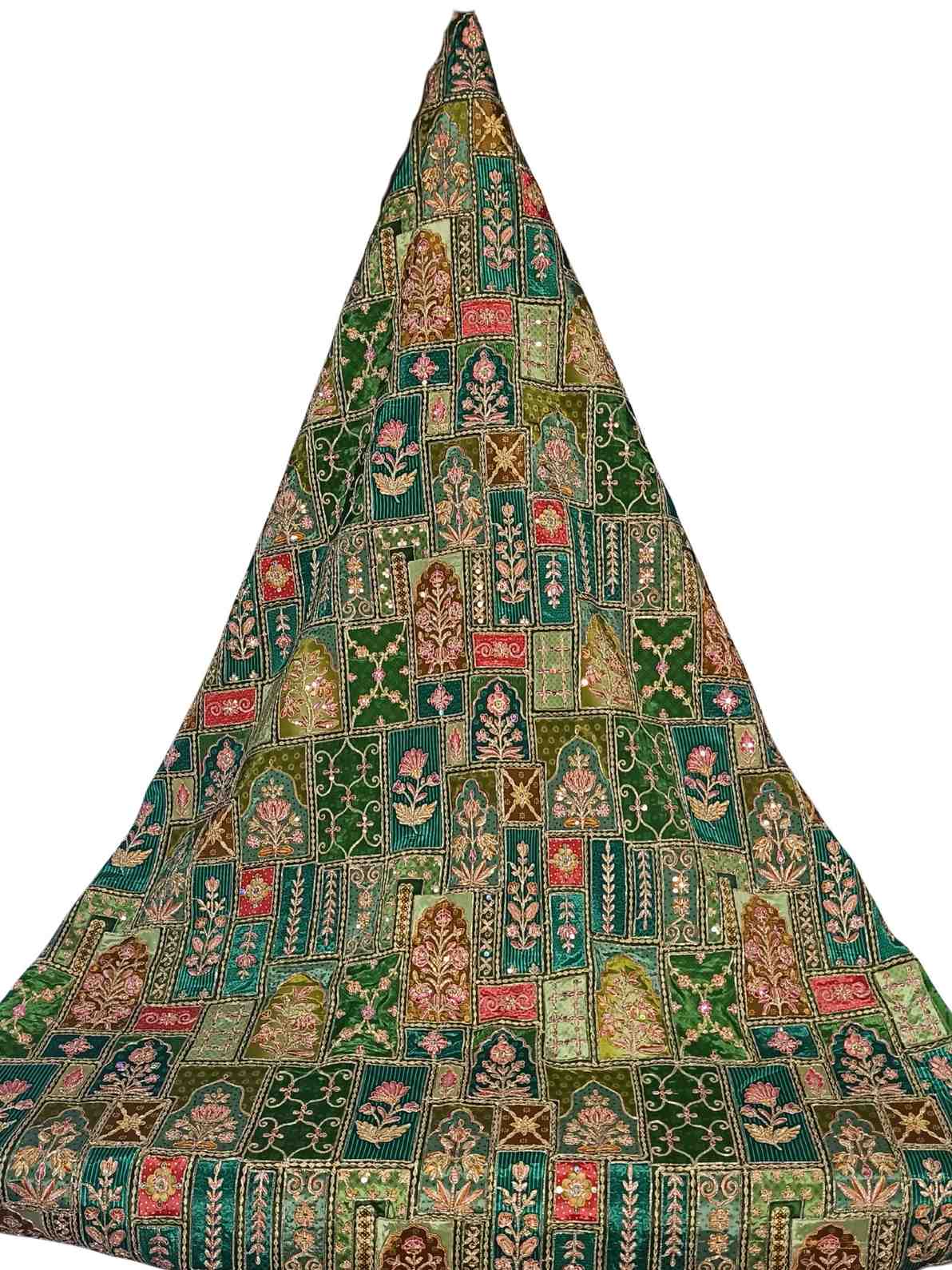 <b>Natural Crepe Position Print Dsg.no-P.116 Green</b>