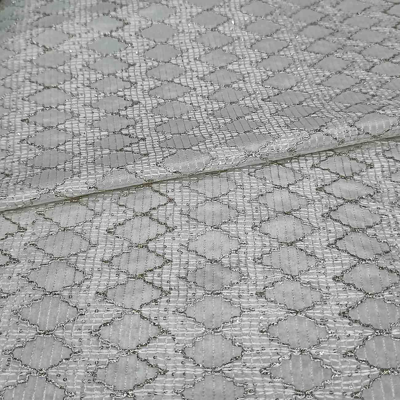 <b>CHINNON EMBROIDERY</b>