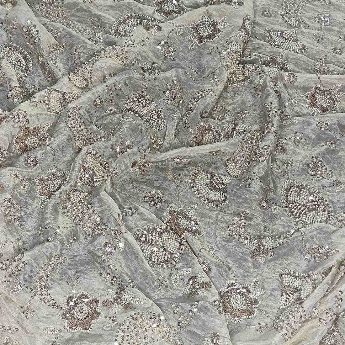 <b>TISSUE BEAD & SEQUIN WORK D.71216</b>