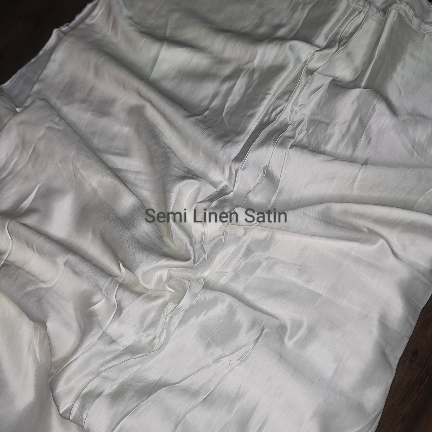 <b>SEMI LINEN SATIN</b>