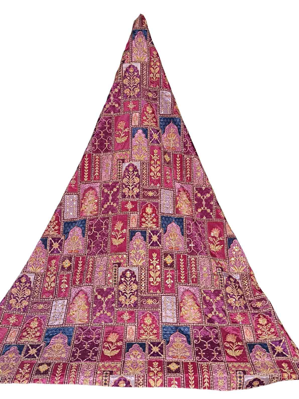 <b>Natural Crepe Position Print Dsg.no-P. 116 Maroon</b>