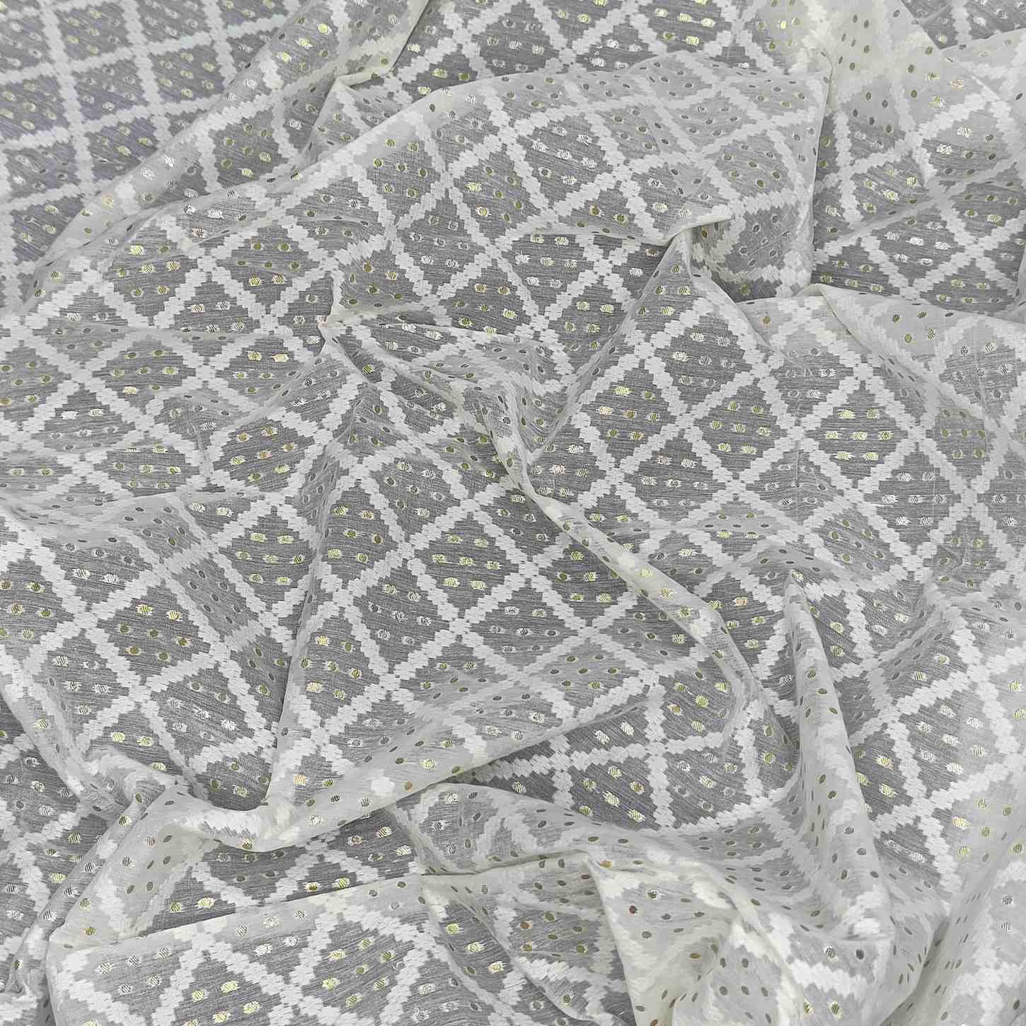 <b>Pure Chanderi Self Jari-Jacquard</b>