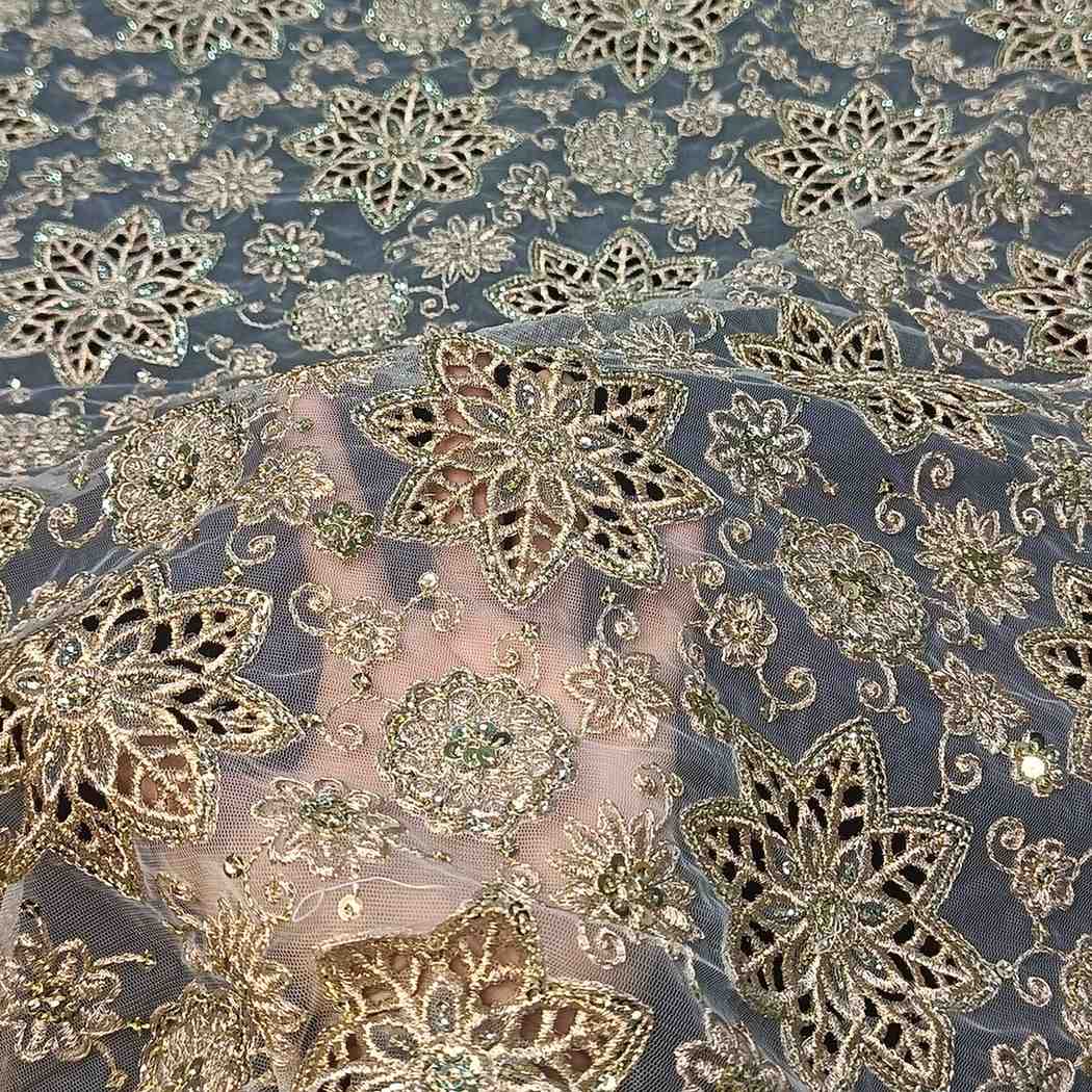 <b>CUT WORK dsg. 1884</b>