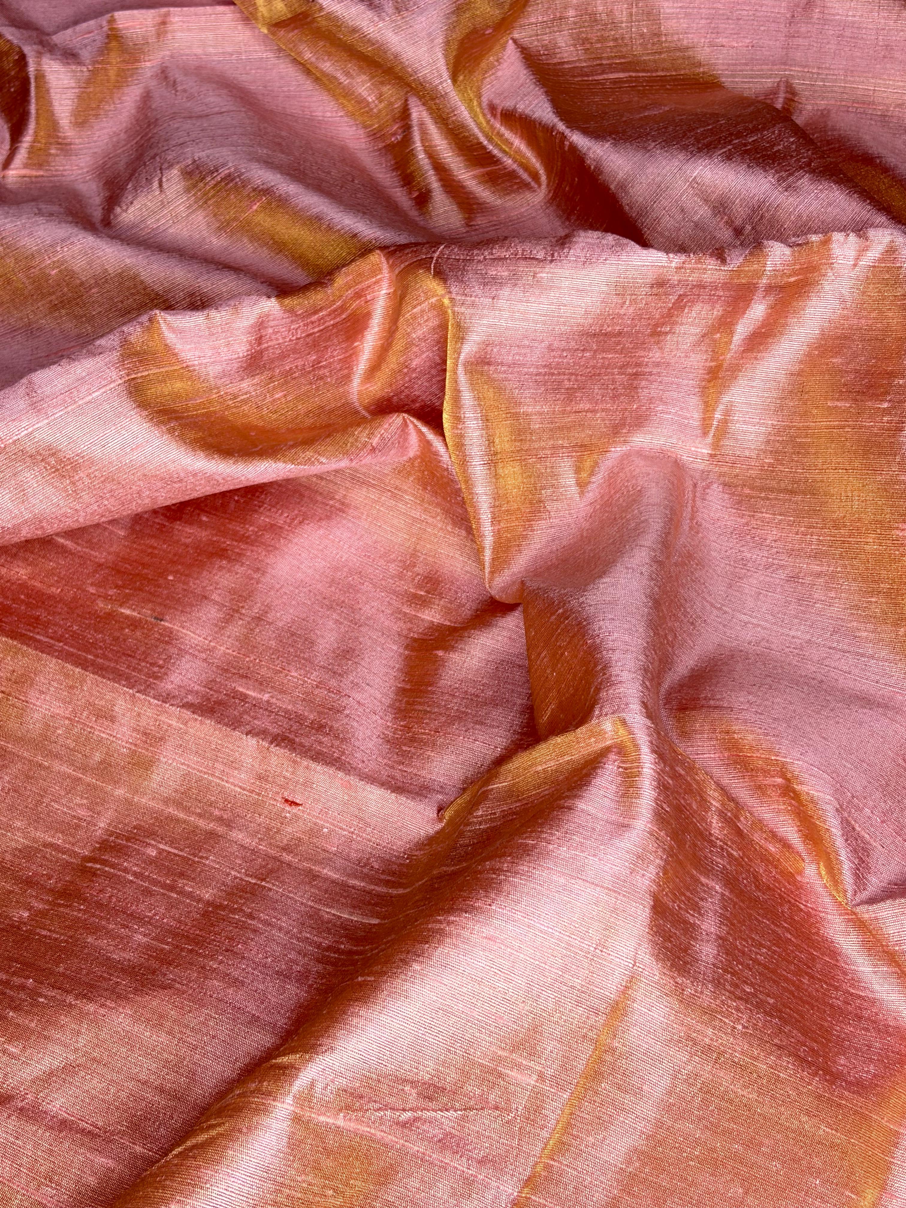 <b>Pure Rawsilk Tissue</b>